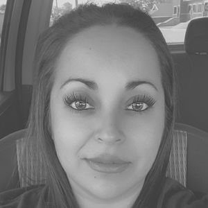 Meet your Posher, Alma